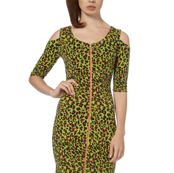 jawbreaker Dresses & Skirts - Jawbreaker fitted leopard print dress